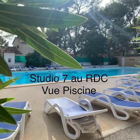 Les Appartements De La Marina Sanary-sur-Mer Luaran gambar